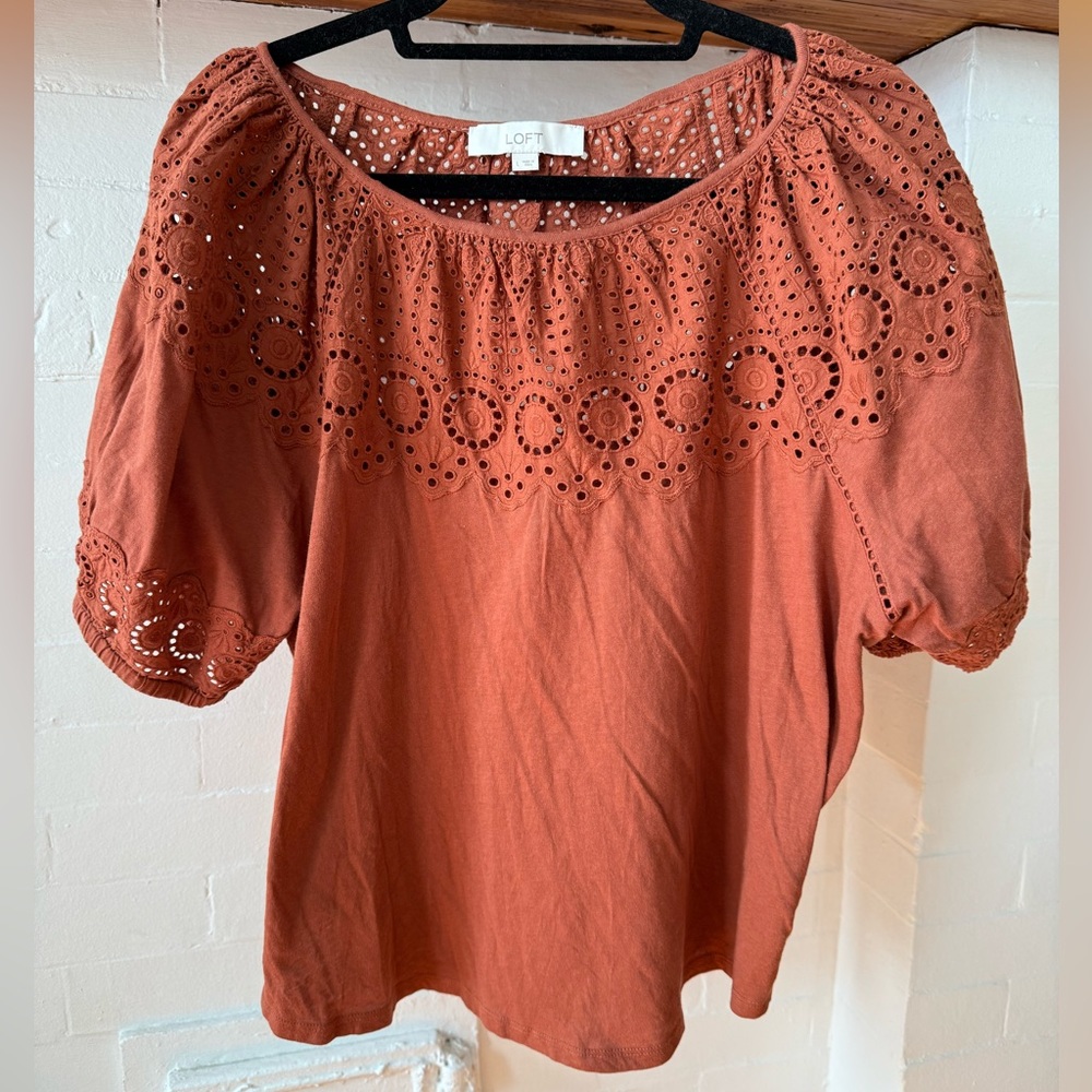 Loft Eyelet Lace Blouse Rust/Burnt Orange Size L